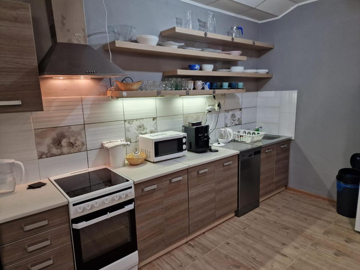 Velky Apartman Apartment Братислава Екстериор снимка