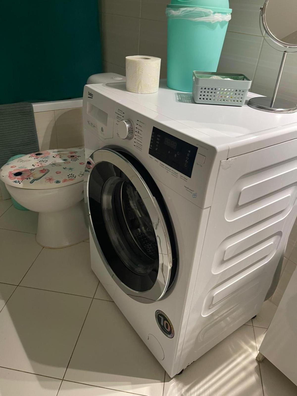 Velky Apartman Братислава Екстериор снимка