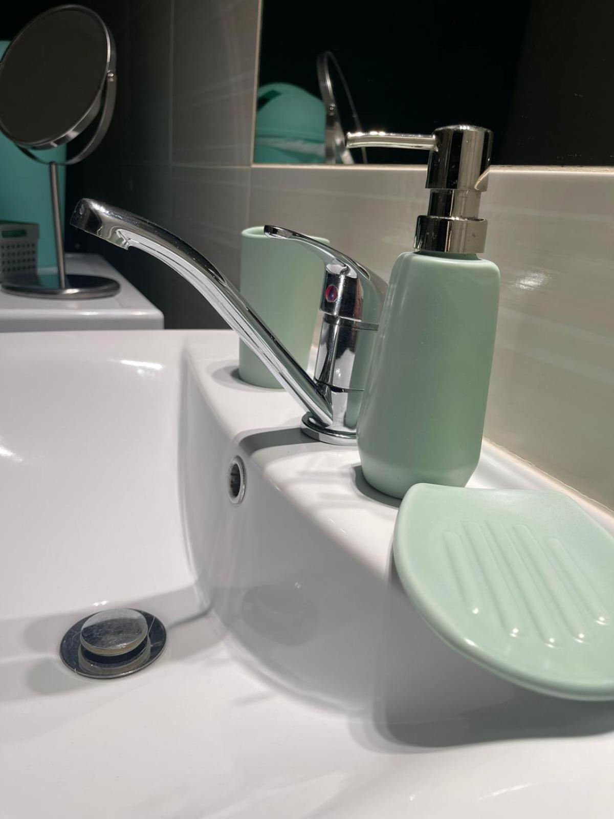 Velky Apartman Братислава Екстериор снимка