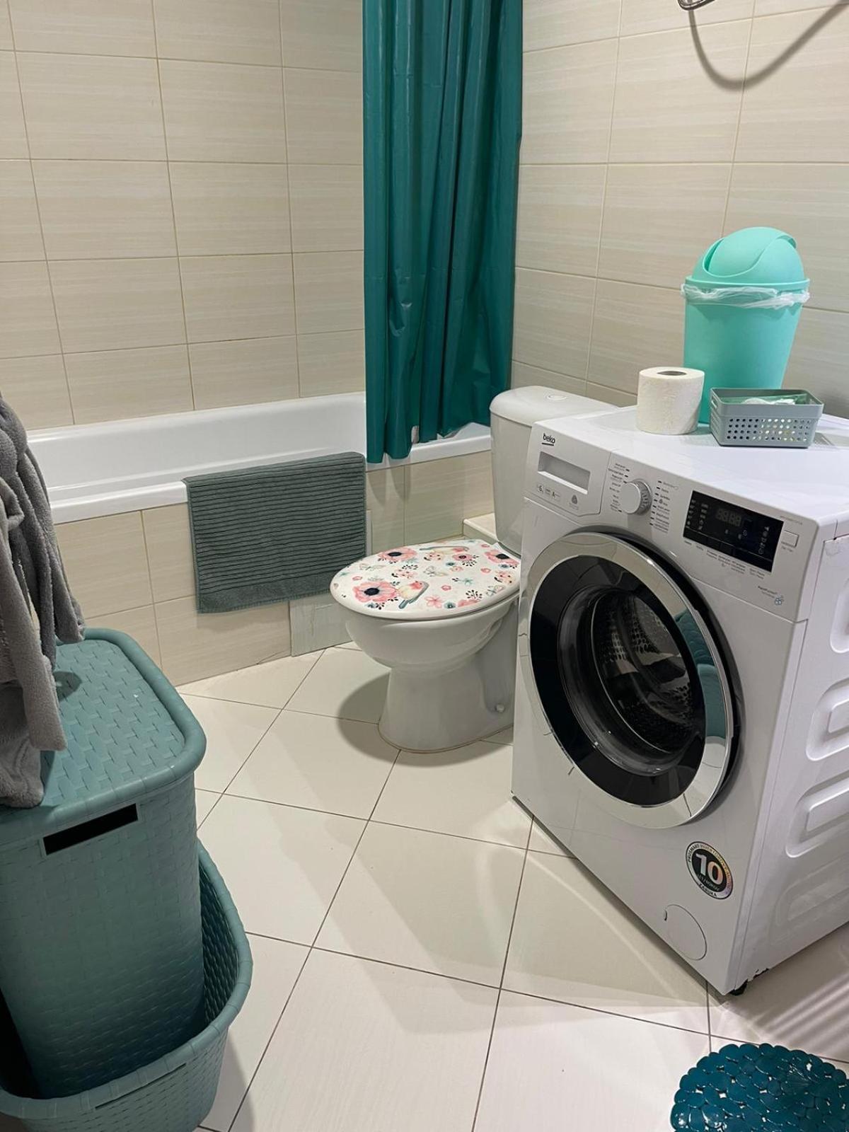 Velky Apartman Братислава Екстериор снимка