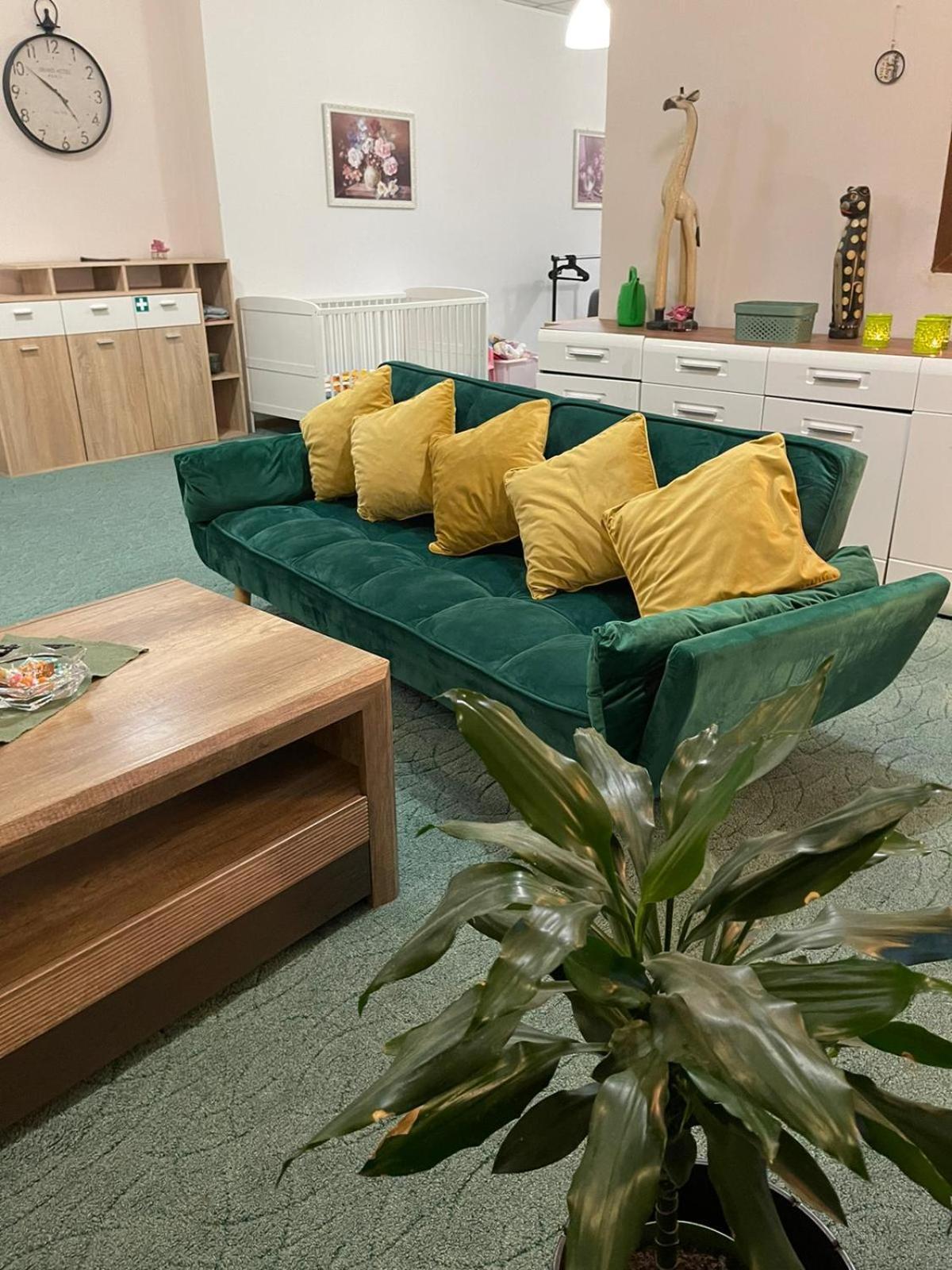 Velky Apartman Братислава Екстериор снимка