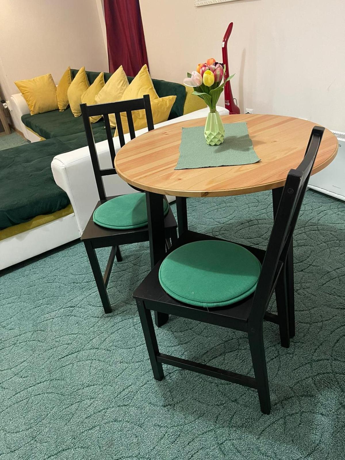 Velky Apartman Братислава Екстериор снимка